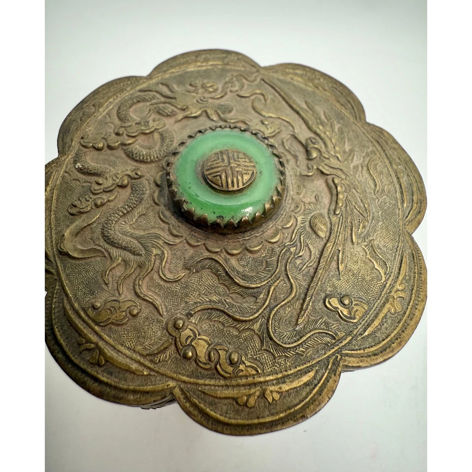 Antiguo carrito de té chino del siglo XIX plateado con tapa de disco bi de jade Foto 3 de 4