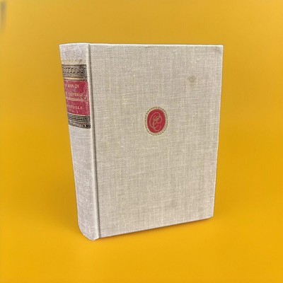 1971 Aristotle ON MAN IN THE UNIVERSE Metaphysics Animals Parts Ethics Politics