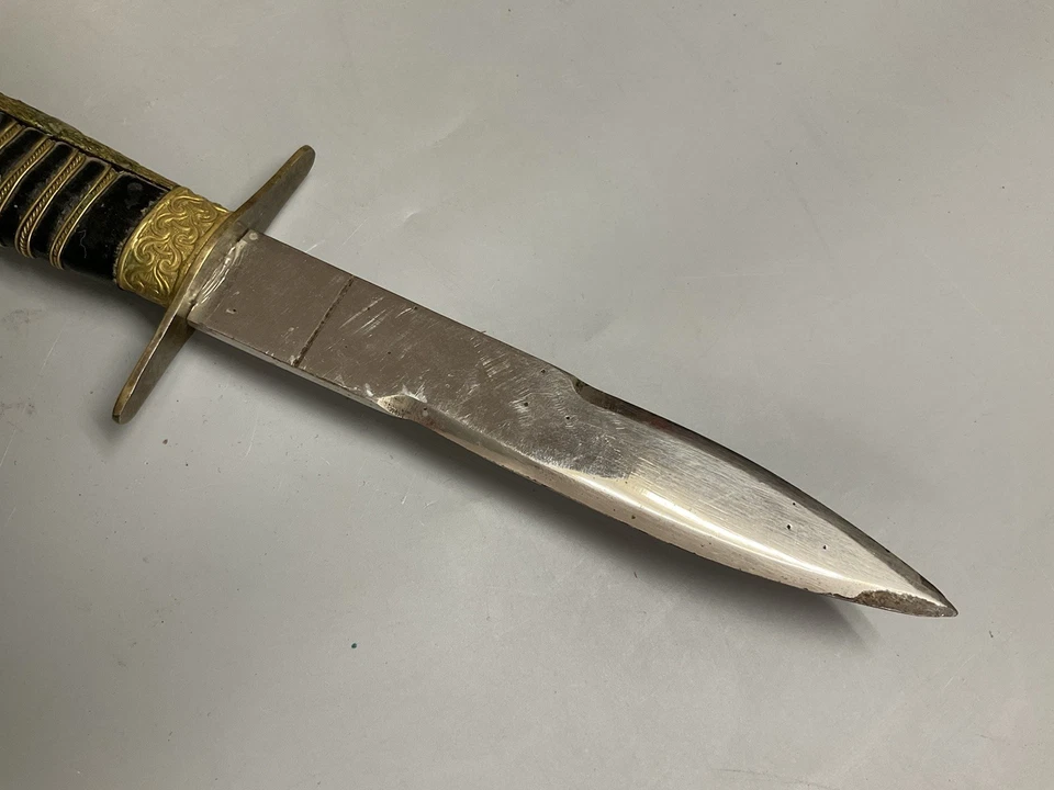 WWIl Italian Dagger No Scabbard-p445 - Image 4 of 4