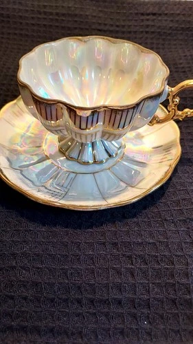 Vtg.Royal Sealy Japan Lusterware Teacup & Saucer Preowned