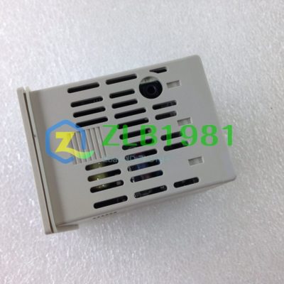 Controller PLC Azbil SDC15 Modello C15MTV0TA0100 Nuovo Con Scatola, Spedizione Gratuita