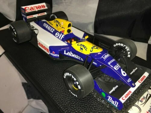 Modellini statici auto da corsa Formula 1 williams