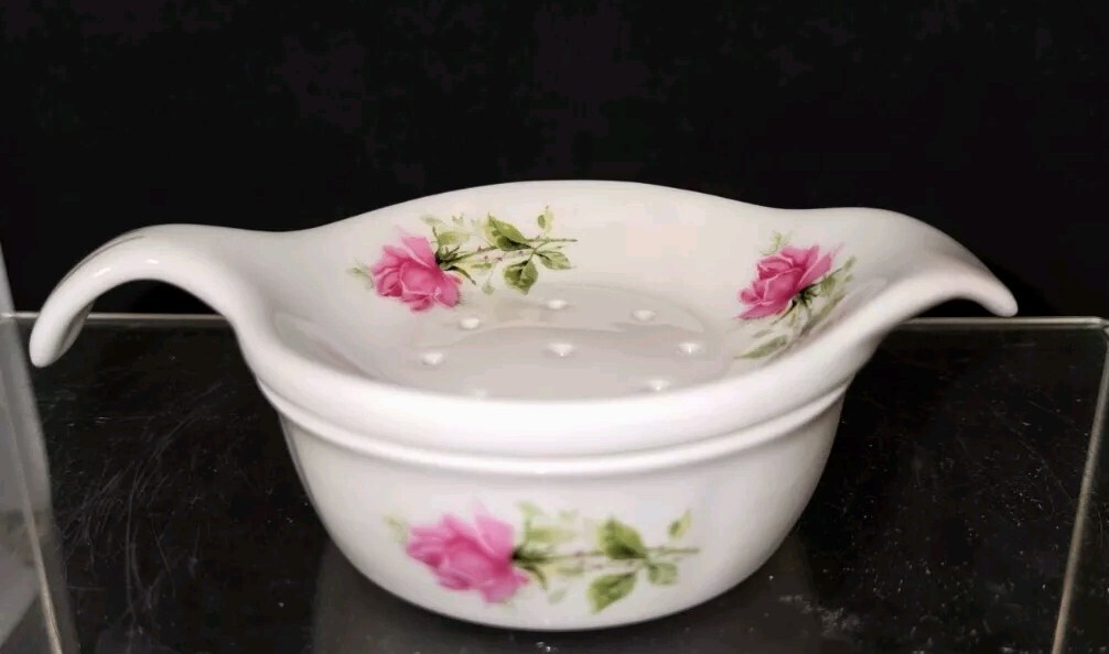 Fine Bone China Shaffordshire Rose Tea Bag Strainer with Drip Bowl  ENGLAND