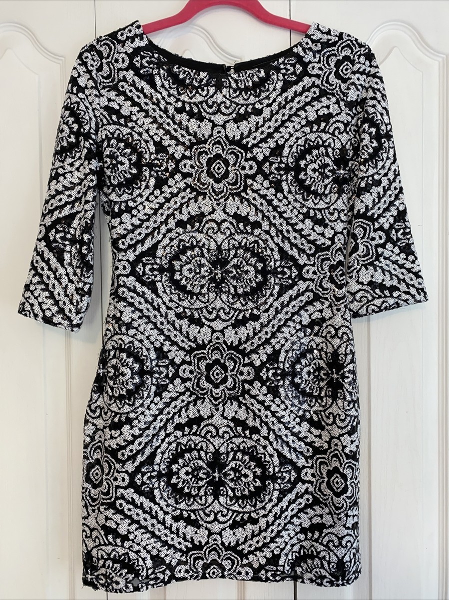 akira black and white dress Women’s Chicago Back Label & Sequin Size Medium Color:Blueberry and an ivory draped spring24 Photo Gallery - Plus