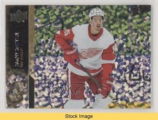 2021-22 Upper Deck Series 1 Speckled Rainbow Foil Danny DeKeyser #64 READ 0vd8