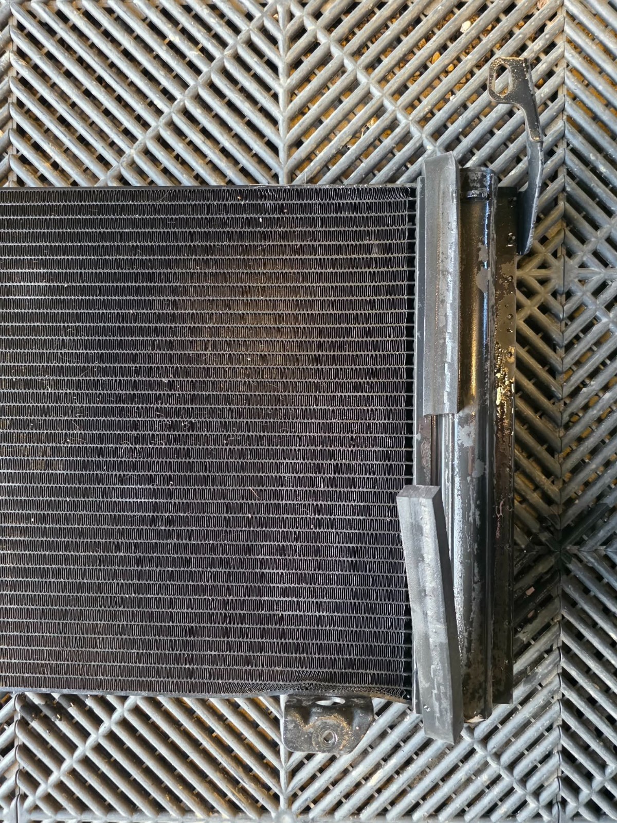 09 - 14 FERRARI CALIFORNIA AIR CONDITIONING CONDENSER OEM 52424994