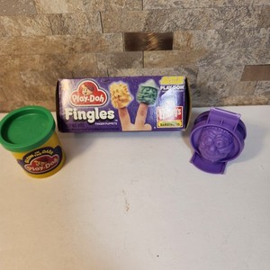 Vintage 1990s Play-Doh Fingles Finger Puppets Wendy's Kids Meal Toy Glow In Dark