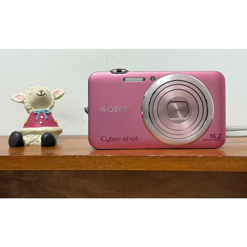 Sony Cybershot DSC-WX30 Digital Camera Touch Screen Built-in Wi-Fi 3D Auto Focus - Image 1 of 4