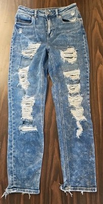 AMERICAN EAGLE Women's 2 Regular Ripped & Destroyed Stretch Mom Denim Jeans
