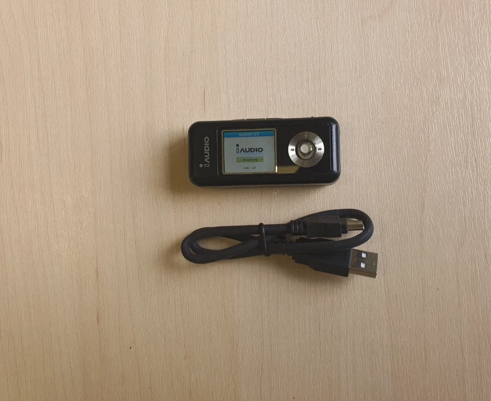 Reproductor de audio y video digital Cowon iAudio U3 2 GB - Totalmente probado Foto 3 de 4