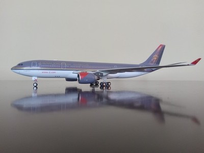 Phoenix Models 1:400 Royal Jordanian A330-200  MINT Rare