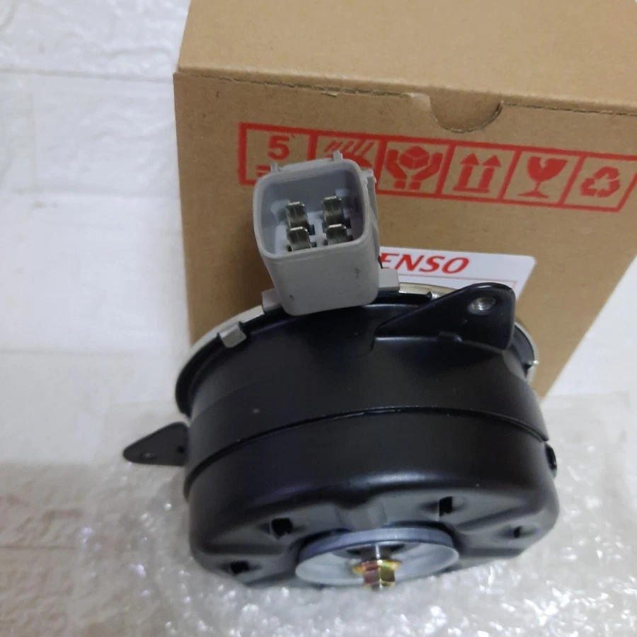 Conjunto de ventilador de motor eléctrico apto para Mitsubishi Mirage 1996-2002 168007030 OEM Foto 3 de 3