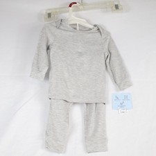 Carters Gray 2 Piece Long Sleeve Pajama Shirt  Pants Set Kids Size 6mo.