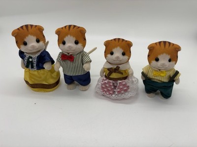 Calico Critters Maple Cat Family of 4 Figures