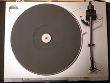 Akai AP-D2 Direct Drive Turntable Vintage Vinyl Record Player Working With Box