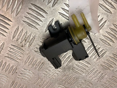 Audi Q5 SQ5 2010 Diesel 125kW Turbolader Druckwandler Magnetventil UTO52548