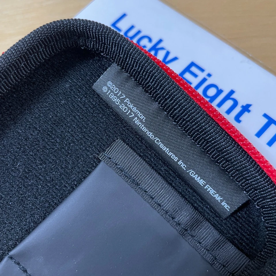 Estuche Rígido Hori Pokemon Poke Ball para Nueva Nintendo 2DS XL LL Foto 4 de 4