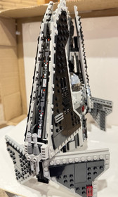 LEGO Star Wars 9500 Sith Fury-Class Interceptor- MISSING ONE MINI FIG w/manual