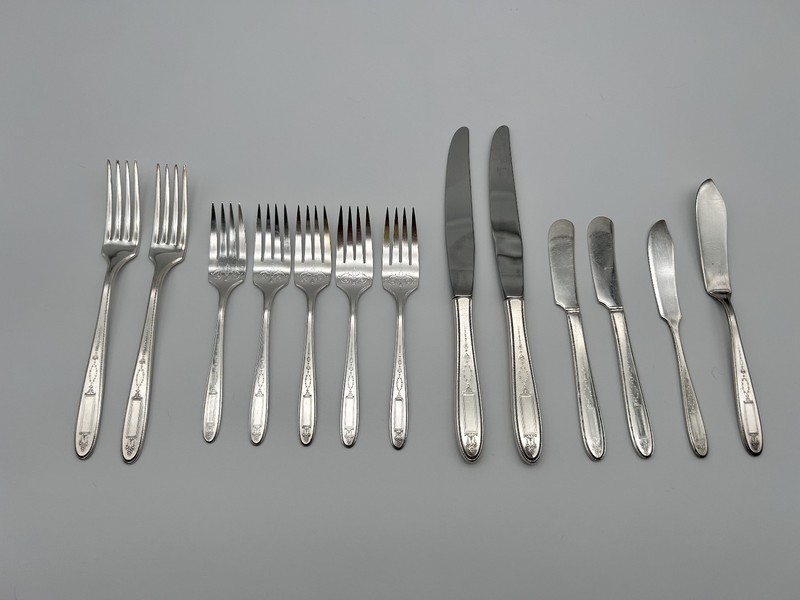 Vintage 13 Pcs of Community Plate Silverware Grosvenor Pattern  Forks and Knives