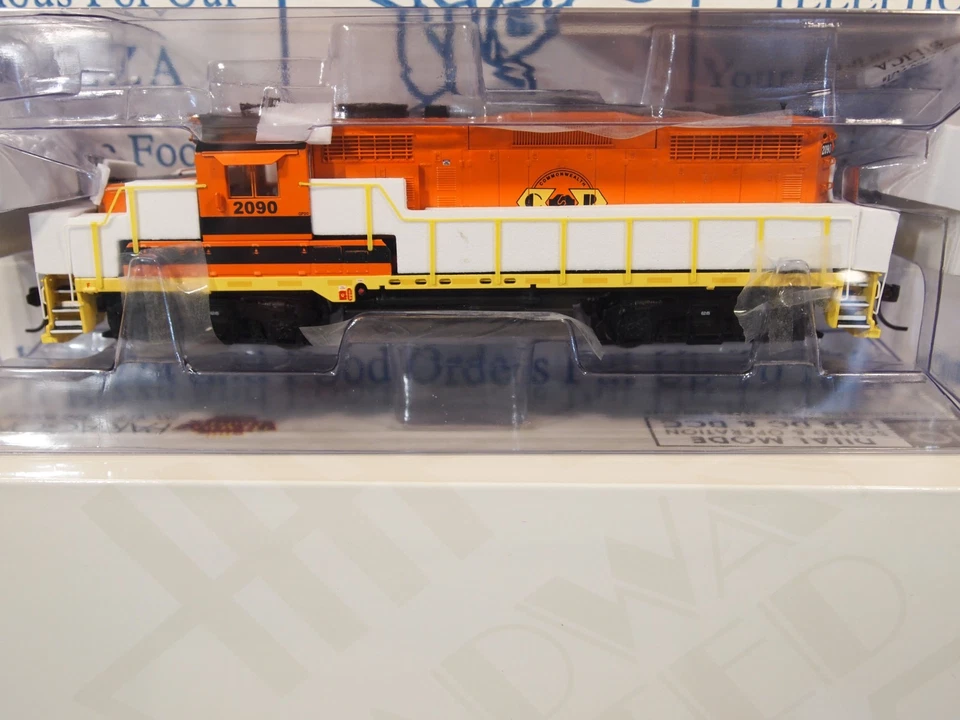 BROADWAY LIMITED 7456  GP20  COMMONWEALTH  RAILWAY  NO. CWRY2090  w/SOUND/DCC+DC - Image 3 of 3