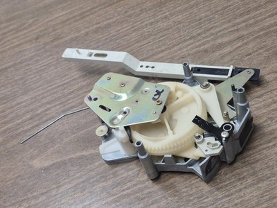 GARRARD GT350 TURNTABLE Main Gear Assembly 