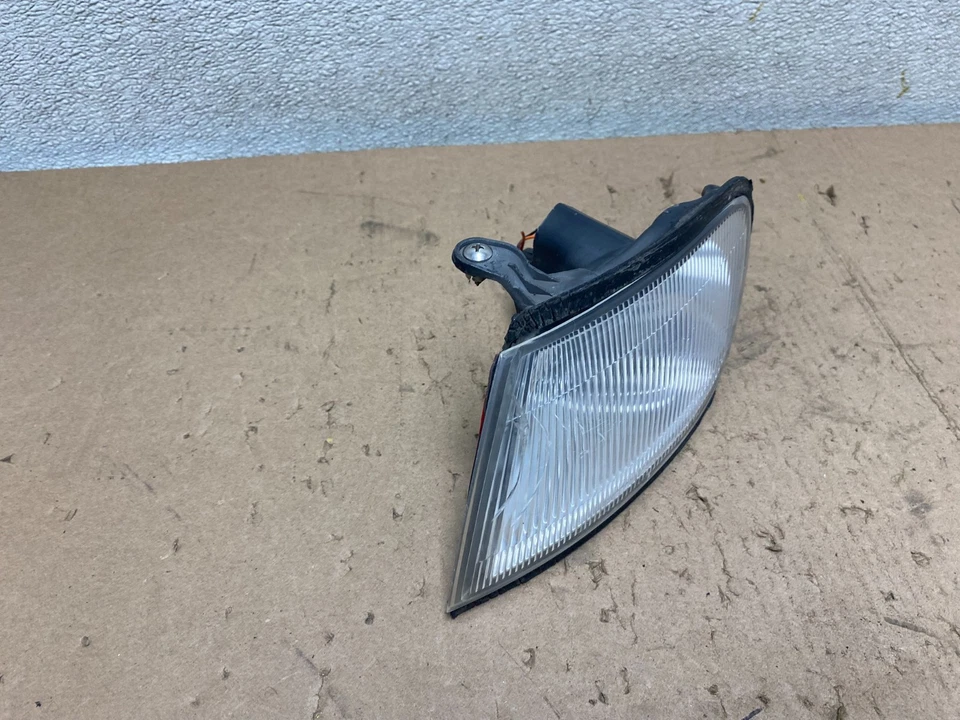 1995 1996 Nissan Maxima левый водитель LH угловой поворотник оригинальный S4222 DW - Изображение 3 из 4