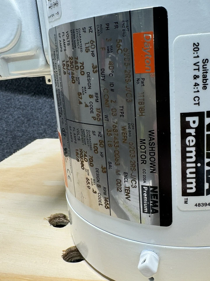 Dayton 1/3 HP Washdown Motor 1TTB1 1TTB1BH 3 Phase - Image 2 of 4