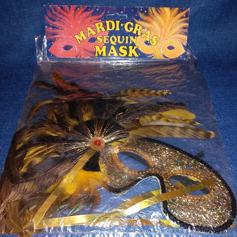 Mardi Gras Mask Black and Gold Sequin and Feather 1996 Forum Vtg Mask New - Image 2 of 4