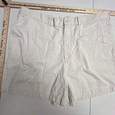Lands End Shorts Men's Size 40 Khaki Flat Front Classic Fit Pockets
