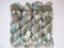 Hand dyed 100 Wool yarn, 400 g 4 skeins x 100g 