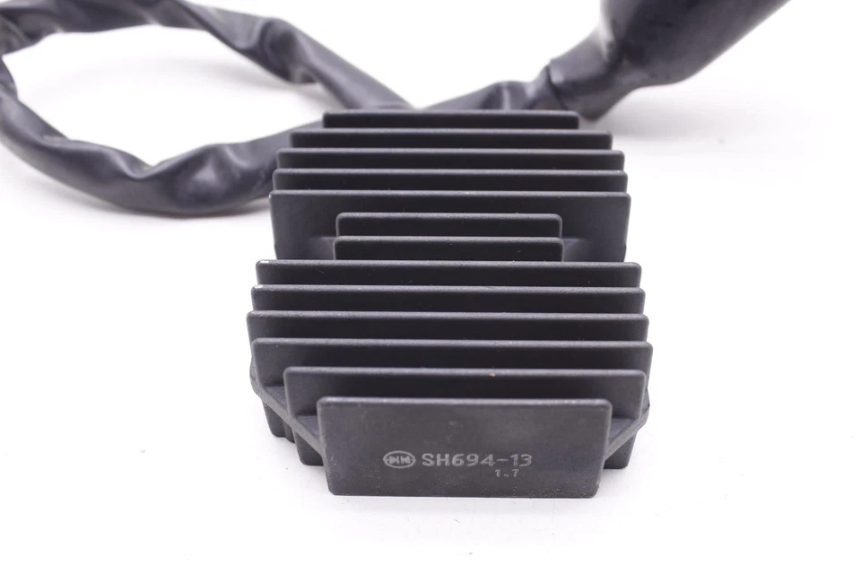 02 本田 Shadow Spirit 750 Oem 整流器电压调节器 R9.BX25 — 第 3/4 张图片