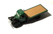 1941 CHEVROLET FLATBED DIECAST TRUCK 1:32 NATIONAL MOTOR MUSEUM - AS IS PARTS