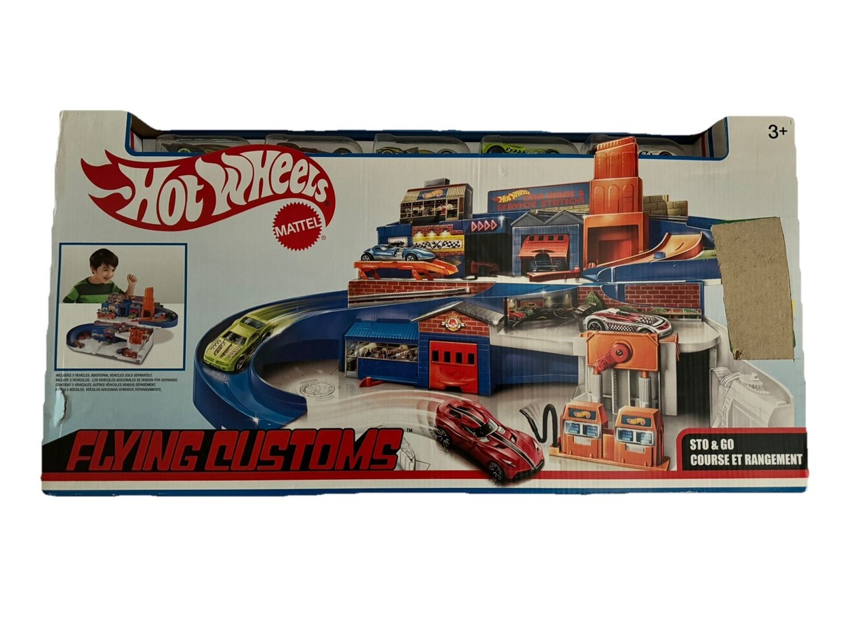 HOT WHEELS 1:64 FLYING CUSTOMS STO & GO GARAGE #GND89 Brand New 5