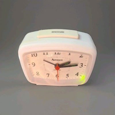 Equity Model 33100 Electric Analog Table Desk Alarm Clock With Backlight Tested 