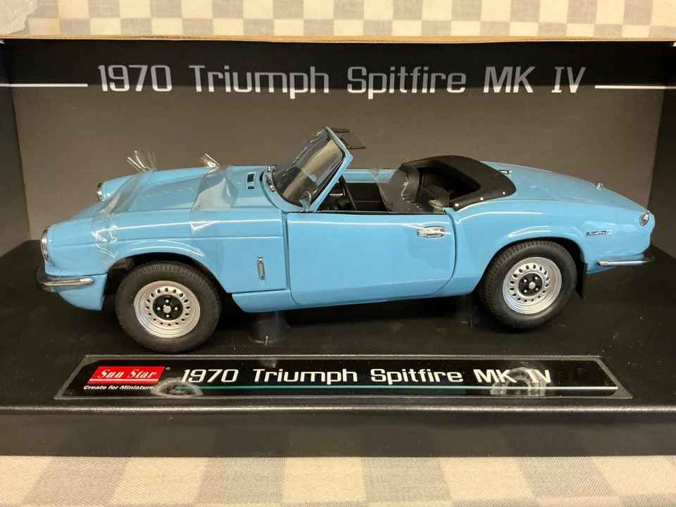 1/18 SUN STAR 1048 TRIUMPH SPITFIRE MK 1V 1970 WEDGWOOD BLUE - Image 4 of 4