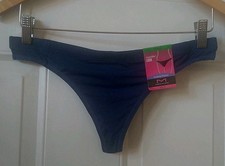 MAIDENFORM WOMEN'S INVISIBLE LOOK NAVY THONG PANTY, SIZE L/7