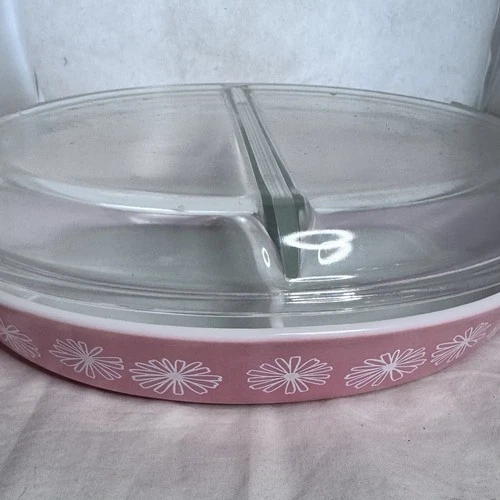 Vintage Pyrex Pink Daisy 1.5 Qt Oval Divided Casserole Dish & Lid