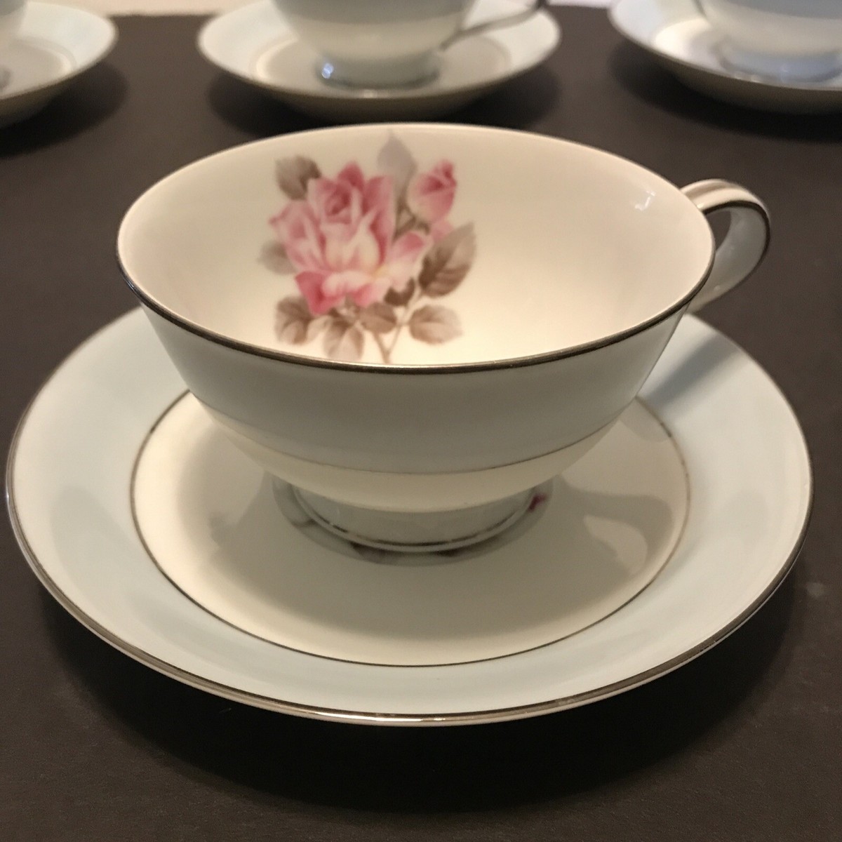 sfida 　VAIS PRO NORITAKE KINASHI Edition Amazon.com: Noritake Kiki's Delivery Service JIJI Tea Cup