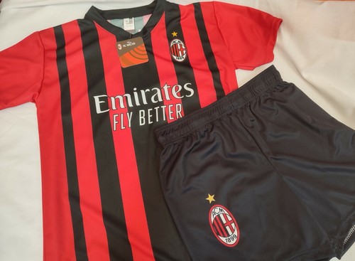 COMPLETO MILAN TAGLIA 10 ANNI LEAO MAGLIETTA MAGLIA E PANTALONCINO KIT 9  BAMBINO | eBay