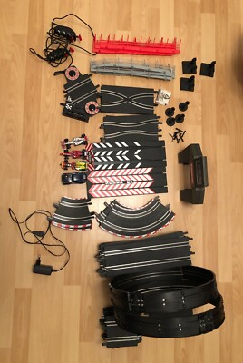Carrera Go Große Set in Guten Zustand mit 4 Fahrzeugen 