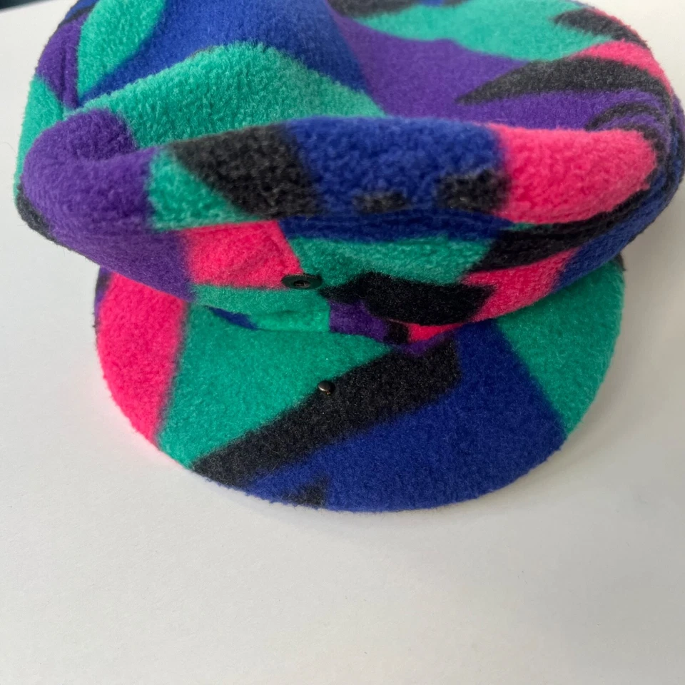 Gorra De Colección Fila Magic Line Estampado Geométrico Pico Polar Unisex Talla 5/L Hecha en Italia Foto 2 de 4