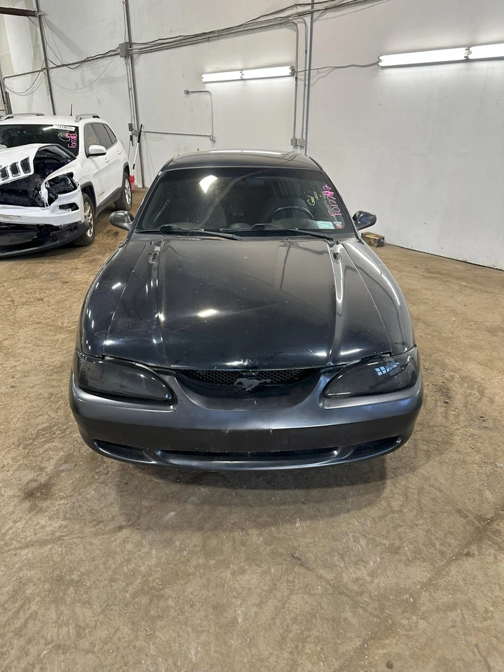 Used Alternator fits: 1996 Ford Mustang 8 cylinder SOHC Grade A - Image 2 of 4