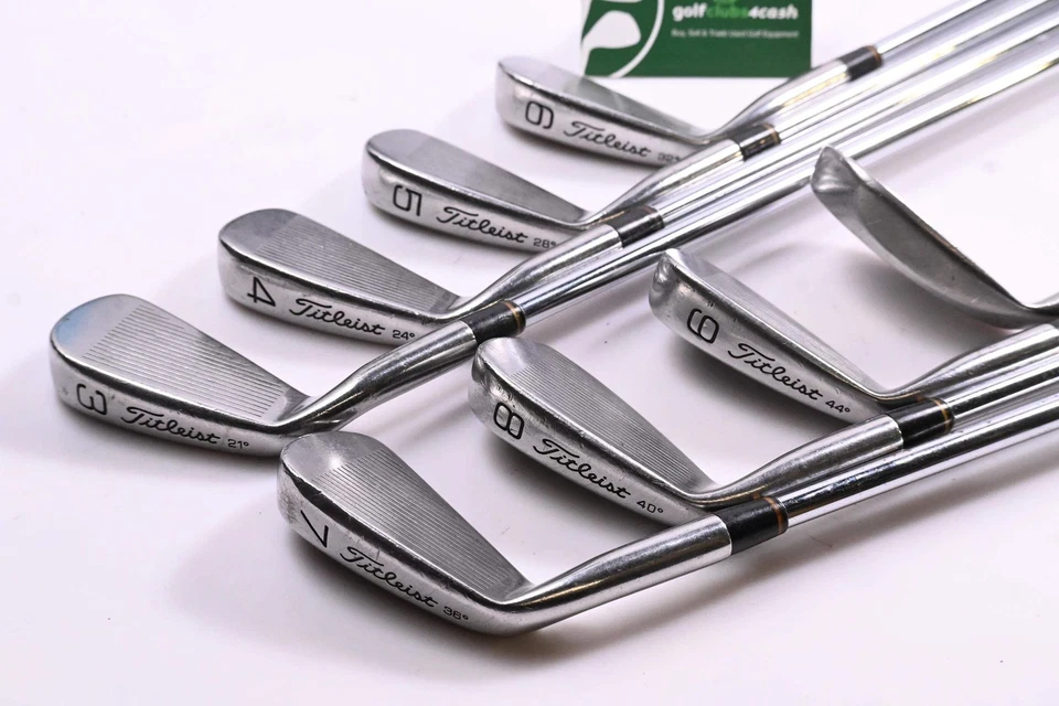 Titleist DCI Gold Irons / 3-9i+SW / Regular Flex Titleist Tri Spec Shafts - Image 4 of 4