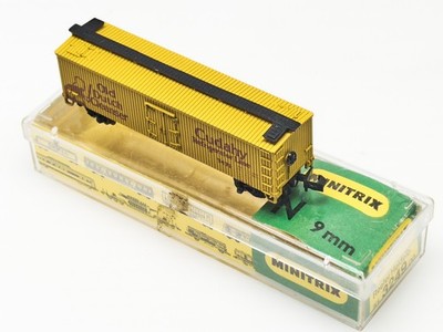 MINITRIX N Scale #3249 Old Dutch Cleanser Reefer Car w/ Case