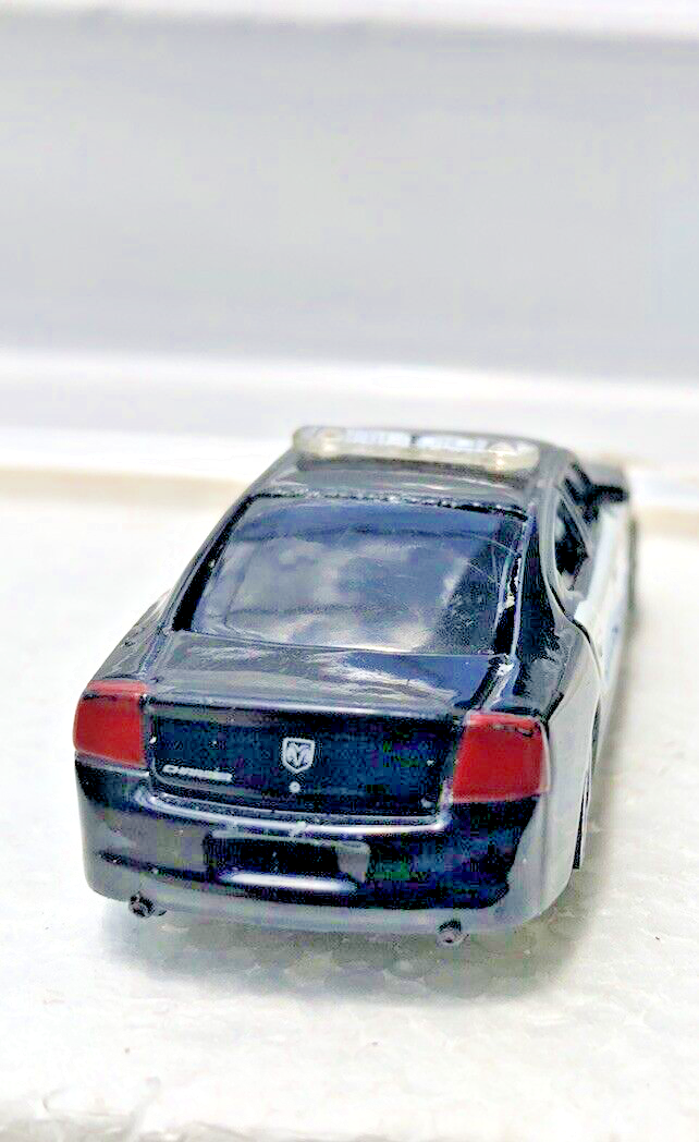 Picture 4 of 6