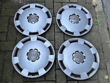 Original Audi A3 8P Radzierblenden Radkappen 16 Zoll / 3P0601147A
