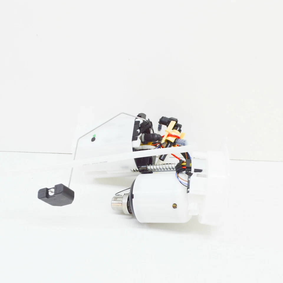 NUEVA UNIDAD DE ENTREGA BOMBA COMBUSTIBLE AUDI RS6 C7 4G0919051L ORIGINAL 4G0-919-051-L Foto 2 de 4