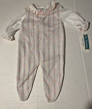 Dr. Denton VTG M 11-18 lbs baby girl footed snap pajamas sleepwear