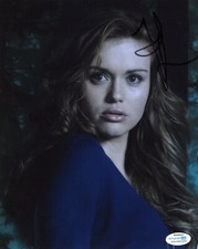 Holland Roden Teen Wolf Autographed Signed 8x10 Photo ACOA