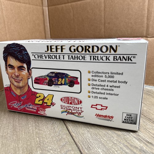 1996 Jeff Gordon Dupont Chevrolet Tahoe 1/24 NASCAR Brookfield Diecast Bank - Picture 8 of 18